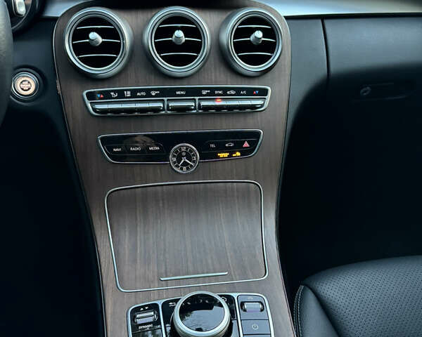 Білий Мерседес Ц-Клас, об'ємом двигуна 1.97 л та пробігом 40 тис. км за 27900 $, фото 13 на Automoto.ua