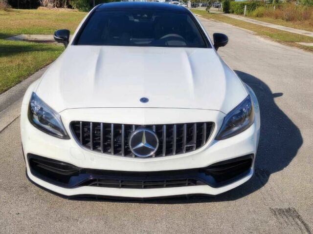 Белый Мерседес Ц-Класс, объемом двигателя 4 л и пробегом 27 тыс. км за 15700 $, фото 1 на Automoto.ua