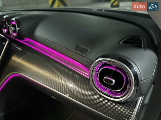 Мерседес Ц-Класс 2022 в Днепре (Днепропетровске) на Automoto.ua Белый Мерседес Ц-Класс, объемом двигателя 1.99 л и пробегом 30 тыс. км за 54000 $, фото 26 на Automoto.ua