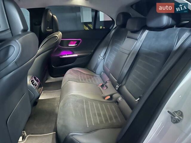 Мерседес Ц-Класс 2022 в Днепре (Днепропетровске) на Automoto.ua Белый Мерседес Ц-Класс, объемом двигателя 1.99 л и пробегом 30 тыс. км за 54000 $, фото 19 на Automoto.ua
