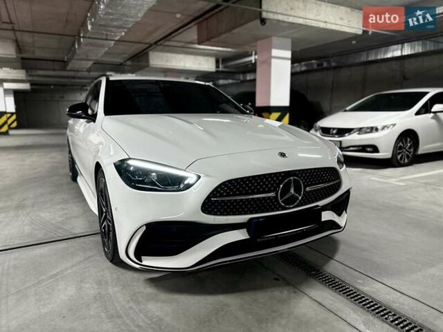 Білий Мерседес Ц-Клас, об'ємом двигуна 1.99 л та пробігом 30 тис. км за 54000 $, фото 19 на Automoto.ua