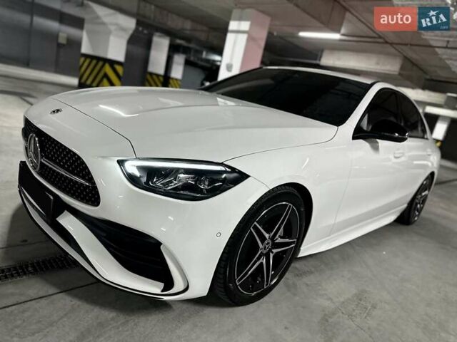 Белый Мерседес Ц-Класс, объемом двигателя 1.99 л и пробегом 30 тыс. км за 52000 $, фото 4 на Automoto.ua