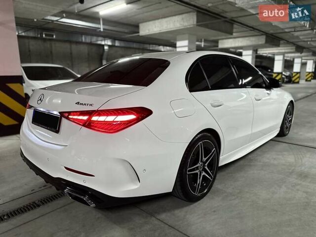 Мерседес Ц-Класс 2022 в Днепре (Днепропетровске) на Automoto.ua Белый Мерседес Ц-Класс, объемом двигателя 1.99 л и пробегом 30 тыс. км за 54000 $, фото 6 на Automoto.ua