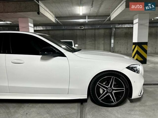 Мерседес Ц-Класс 2022 в Днепре (Днепропетровске) на Automoto.ua Белый Мерседес Ц-Класс, объемом двигателя 1.99 л и пробегом 30 тыс. км за 54000 $, фото 8 на Automoto.ua