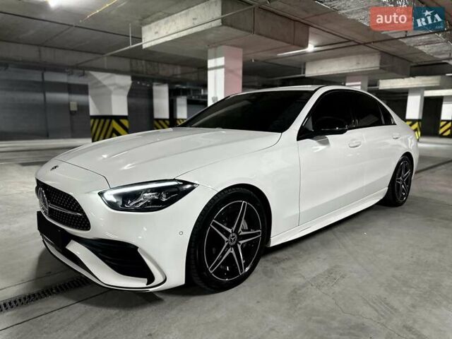 Белый Мерседес Ц-Класс, объемом двигателя 1.99 л и пробегом 30 тыс. км за 52000 $, фото 3 на Automoto.ua