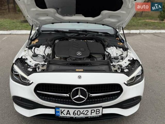 Білий Мерседес Ц-Клас, об'ємом двигуна 1.99 л та пробігом 5 тис. км за 53000 $, фото 15 на Automoto.ua