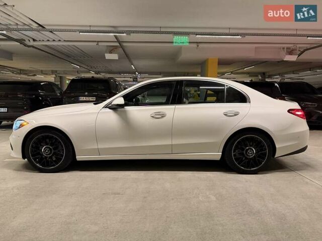 Белый Мерседес Ц-Класс, объемом двигателя 2 л и пробегом 10 тыс. км за 42000 $, фото 2 на Automoto.ua