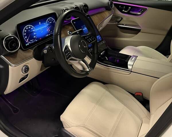 Белый Мерседес Ц-Класс, объемом двигателя 2 л и пробегом 10 тыс. км за 42000 $, фото 7 на Automoto.ua