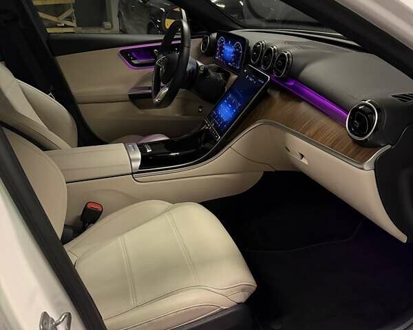 Белый Мерседес Ц-Класс, объемом двигателя 2 л и пробегом 10 тыс. км за 42000 $, фото 8 на Automoto.ua