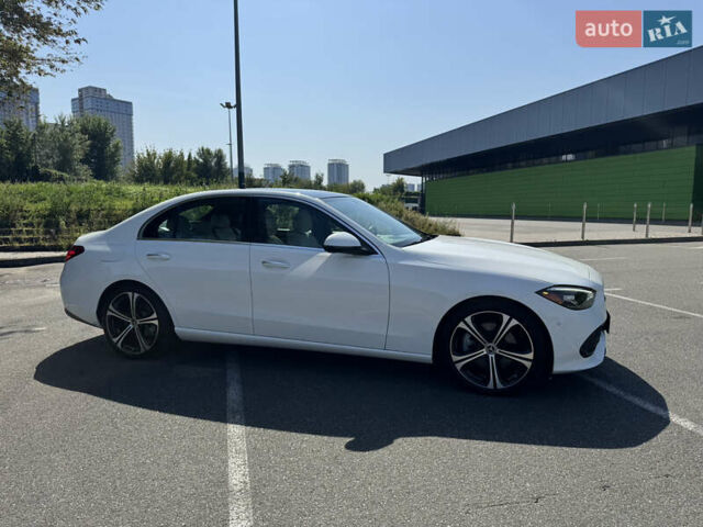Білий Мерседес Ц-Клас, об'ємом двигуна 2 л та пробігом 8 тис. км за 41500 $, фото 30 на Automoto.ua
