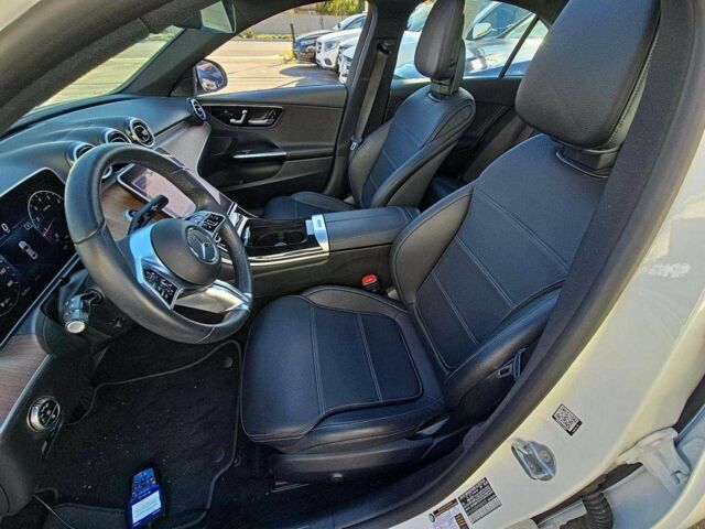 Белый Мерседес Ц-Класс, объемом двигателя 0 л и пробегом 33 тыс. км за 14000 $, фото 8 на Automoto.ua