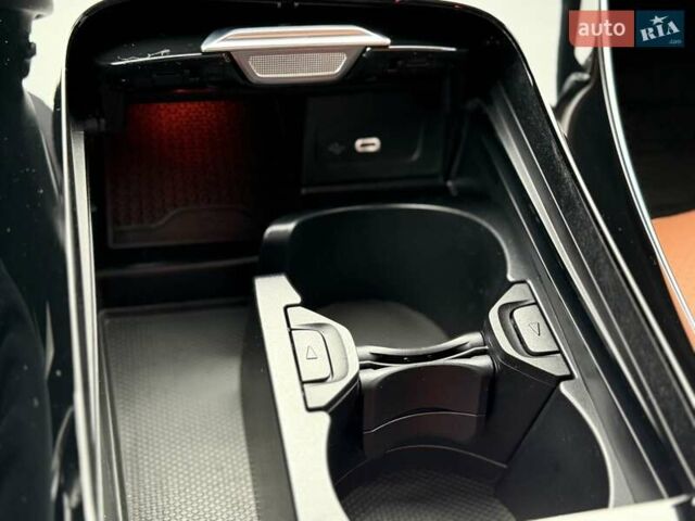 Білий Мерседес Ц-Клас, об'ємом двигуна 1.99 л та пробігом 5 тис. км за 53000 $, фото 56 на Automoto.ua