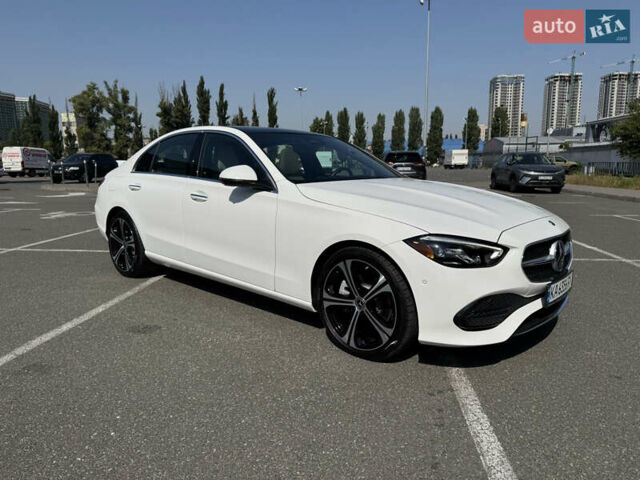 Білий Мерседес Ц-Клас, об'ємом двигуна 2 л та пробігом 8 тис. км за 41500 $, фото 5 на Automoto.ua