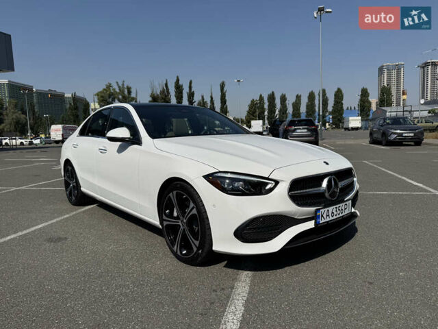 Білий Мерседес Ц-Клас, об'ємом двигуна 2 л та пробігом 8 тис. км за 41500 $, фото 1 на Automoto.ua
