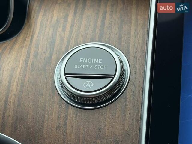 Білий Мерседес Ц-Клас, об'ємом двигуна 1.99 л та пробігом 5 тис. км за 53000 $, фото 58 на Automoto.ua