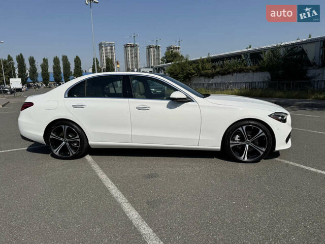 Білий Мерседес Ц-Клас, об'ємом двигуна 2 л та пробігом 8 тис. км за 41500 $, фото 7 на Automoto.ua