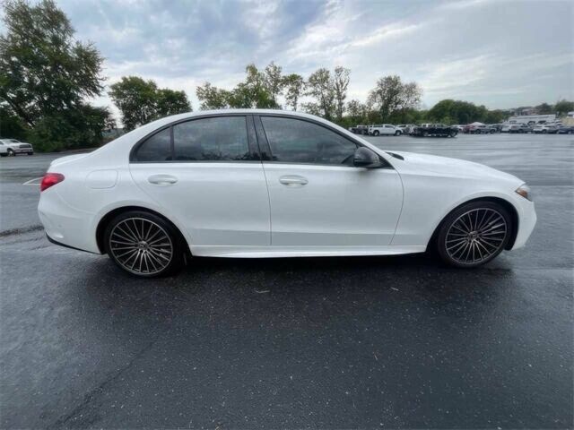 Білий Мерседес Ц-Клас, об'ємом двигуна 2 л та пробігом 18 тис. км за 15700 $, фото 3 на Automoto.ua