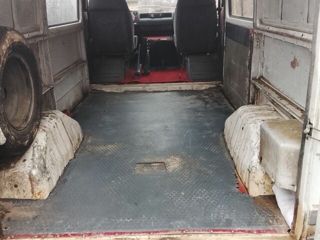 Білий Мерседес Ц-Клас, об'ємом двигуна 2.4 л та пробігом 200 тис. км за 1800 $, фото 7 на Automoto.ua