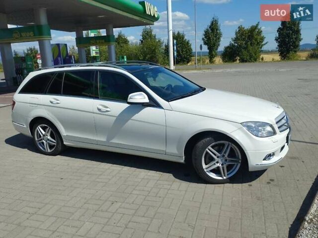 Білий Мерседес Ц-Клас, об'ємом двигуна 2.2 л та пробігом 307 тис. км за 9988 $, фото 6 на Automoto.ua