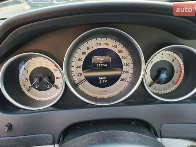 Белый Мерседес Ц-Класс, объемом двигателя 2.2 л и пробегом 363 тыс. км за 12790 $, фото 14 на Automoto.ua