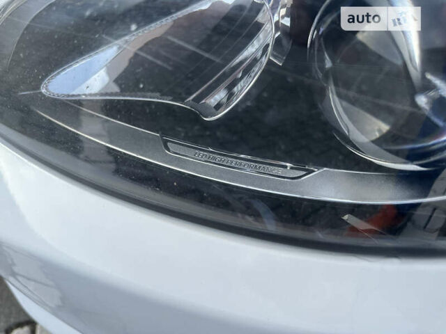 Білий Мерседес Ц-Клас, об'ємом двигуна 2.14 л та пробігом 284 тис. км за 16800 $, фото 17 на Automoto.ua