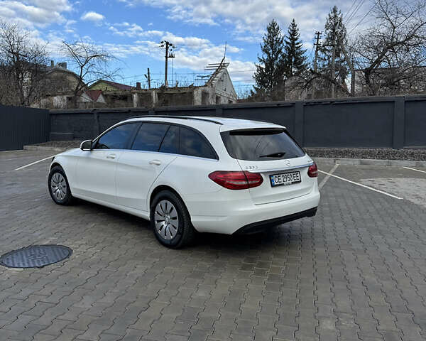 Білий Мерседес Ц-Клас, об'ємом двигуна 2.14 л та пробігом 284 тис. км за 16800 $, фото 29 на Automoto.ua