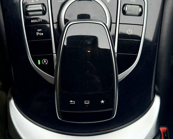 Білий Мерседес Ц-Клас, об'ємом двигуна 2.2 л та пробігом 339 тис. км за 16800 $, фото 12 на Automoto.ua