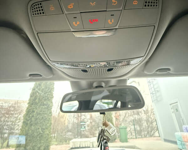 Білий Мерседес Ц-Клас, об'ємом двигуна 2.2 л та пробігом 339 тис. км за 16800 $, фото 15 на Automoto.ua