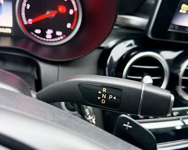 Білий Мерседес Ц-Клас, об'ємом двигуна 2.2 л та пробігом 339 тис. км за 16800 $, фото 10 на Automoto.ua