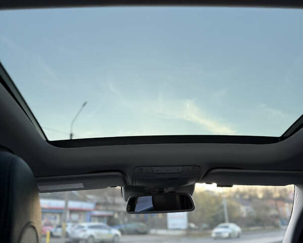 Белый Мерседес Ц-Класс, объемом двигателя 2.14 л и пробегом 159 тыс. км за 21900 $, фото 26 на Automoto.ua