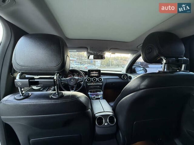 Белый Мерседес Ц-Класс, объемом двигателя 2.14 л и пробегом 159 тыс. км за 21900 $, фото 27 на Automoto.ua