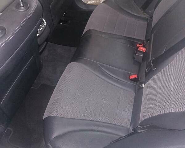 Белый Мерседес Ц-Класс, объемом двигателя 2 л и пробегом 211 тыс. км за 17200 $, фото 4 на Automoto.ua