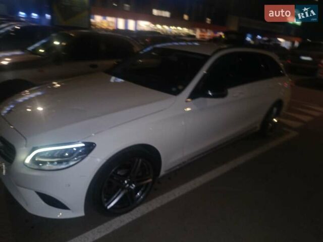Білий Мерседес Ц-Клас, об'ємом двигуна 1.95 л та пробігом 211 тис. км за 17200 $, фото 4 на Automoto.ua