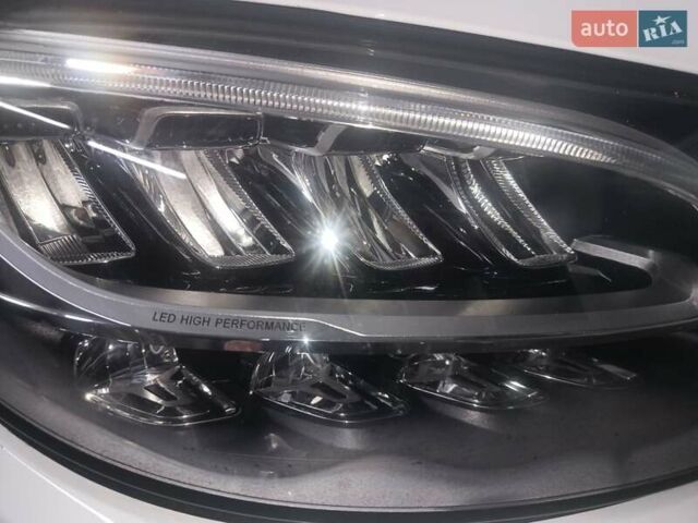 Білий Мерседес Ц-Клас, об'ємом двигуна 1.95 л та пробігом 211 тис. км за 17200 $, фото 22 на Automoto.ua