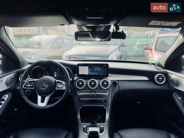 Белый Мерседес Ц-Класс, объемом двигателя 1.95 л и пробегом 148 тыс. км за 27500 $, фото 22 на Automoto.ua