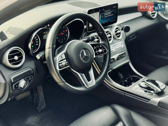 Белый Мерседес Ц-Класс, объемом двигателя 1.95 л и пробегом 148 тыс. км за 27500 $, фото 20 на Automoto.ua