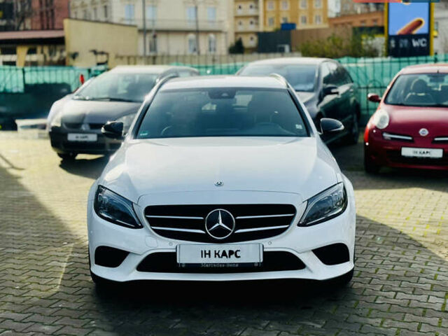 Белый Мерседес Ц-Класс, объемом двигателя 1.95 л и пробегом 148 тыс. км за 27500 $, фото 1 на Automoto.ua