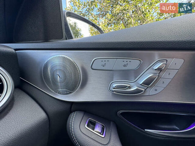 Белый Мерседес Ц-Класс, объемом двигателя 1.95 л и пробегом 147 тыс. км за 28900 $, фото 19 на Automoto.ua