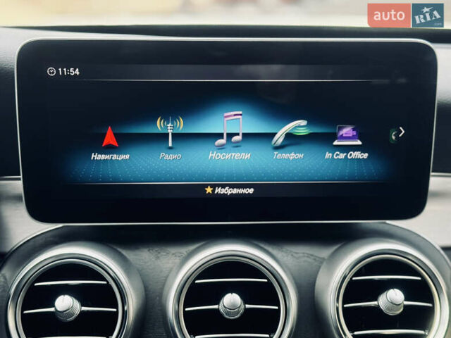 Белый Мерседес Ц-Класс, объемом двигателя 1.95 л и пробегом 148 тыс. км за 27500 $, фото 35 на Automoto.ua