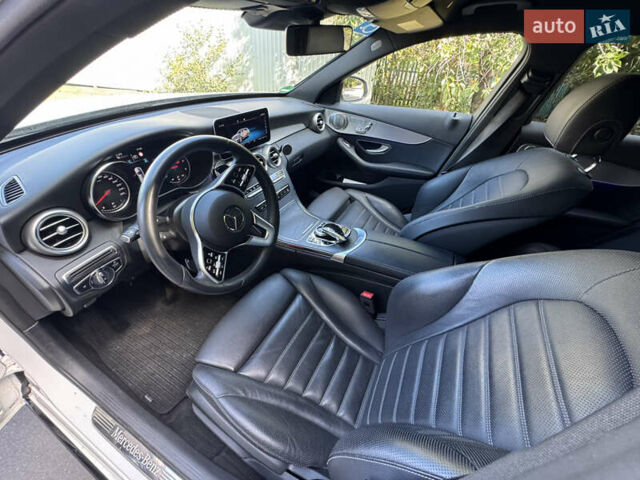 Белый Мерседес Ц-Класс, объемом двигателя 1.95 л и пробегом 147 тыс. км за 28900 $, фото 9 на Automoto.ua