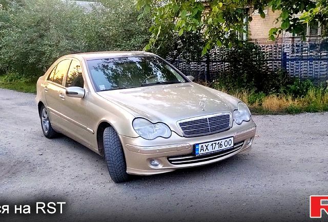 Бежевый Мерседес Ц-Класс, объемом двигателя 1.8 л и пробегом 0 тыс. км за 3800 $, фото 2 на Automoto.ua