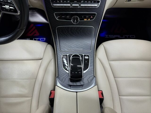 Бежевый Мерседес Ц-Класс, объемом двигателя 2 л и пробегом 60 тыс. км за 28900 $, фото 22 на Automoto.ua