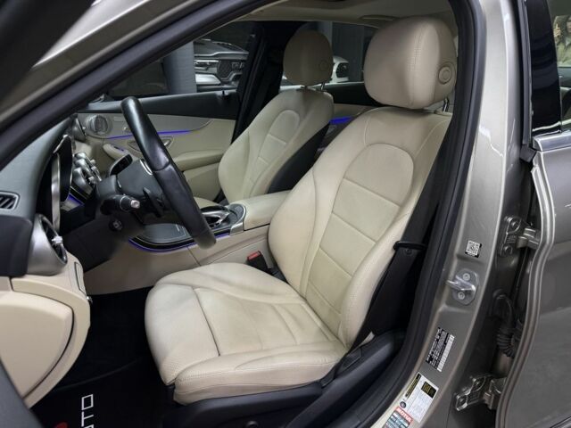 Бежевый Мерседес Ц-Класс, объемом двигателя 2 л и пробегом 60 тыс. км за 28900 $, фото 16 на Automoto.ua