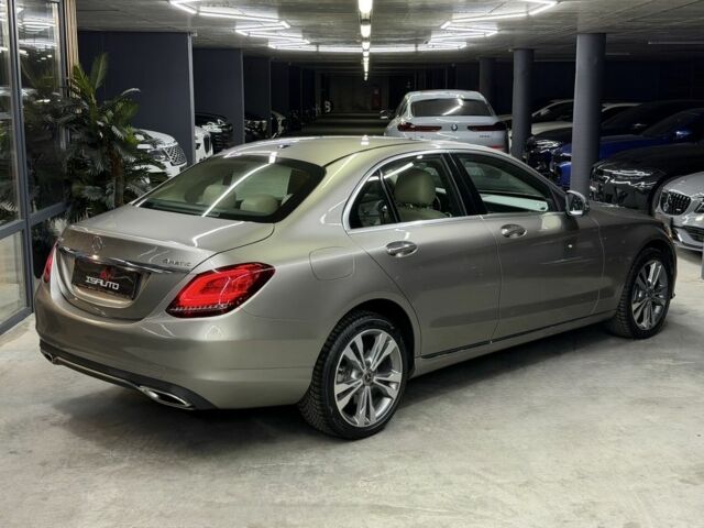 Бежевый Мерседес Ц-Класс, объемом двигателя 2 л и пробегом 60 тыс. км за 28900 $, фото 8 на Automoto.ua