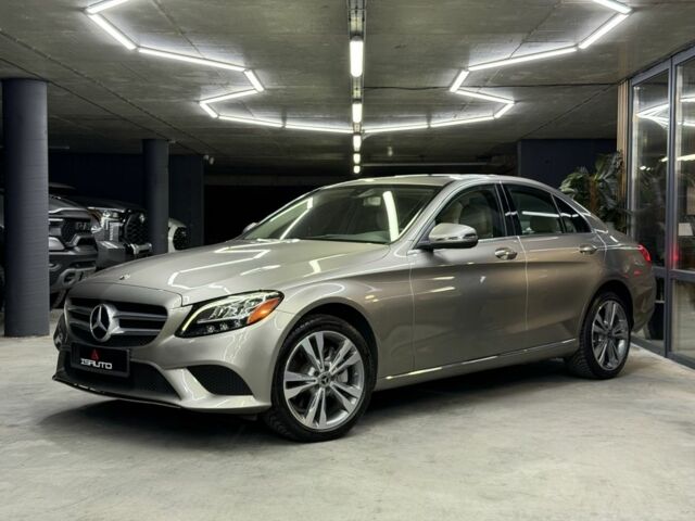 Бежевый Мерседес Ц-Класс, объемом двигателя 2 л и пробегом 60 тыс. км за 28900 $, фото 6 на Automoto.ua