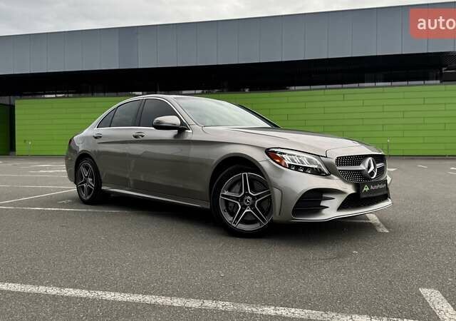 Бежевий Мерседес Ц-Клас, об'ємом двигуна 1.99 л та пробігом 38 тис. км за 33500 $, фото 10 на Automoto.ua