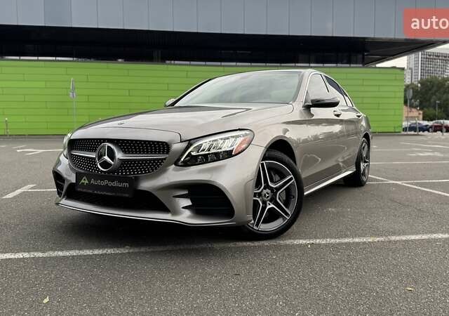 Бежевий Мерседес Ц-Клас, об'ємом двигуна 1.99 л та пробігом 38 тис. км за 33500 $, фото 13 на Automoto.ua