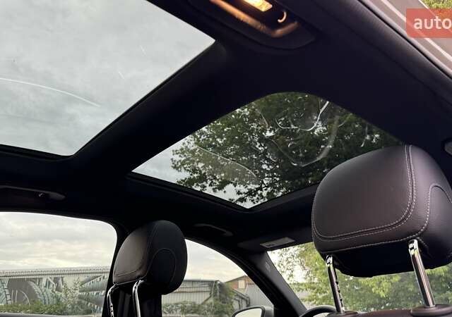 Бежевий Мерседес Ц-Клас, об'ємом двигуна 1.99 л та пробігом 38 тис. км за 33500 $, фото 45 на Automoto.ua