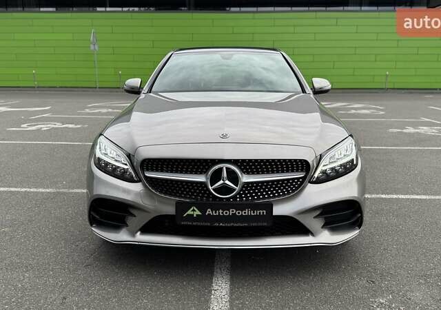 Бежевий Мерседес Ц-Клас, об'ємом двигуна 1.99 л та пробігом 38 тис. км за 33500 $, фото 2 на Automoto.ua