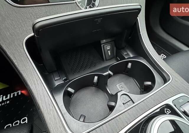 Бежевий Мерседес Ц-Клас, об'ємом двигуна 1.99 л та пробігом 38 тис. км за 33500 $, фото 52 на Automoto.ua